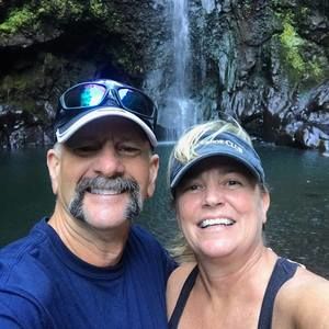 Meet your Posher, Joni